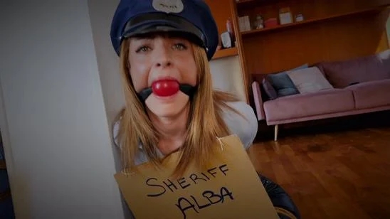 【国外定拍】Alba&Portia police women-8