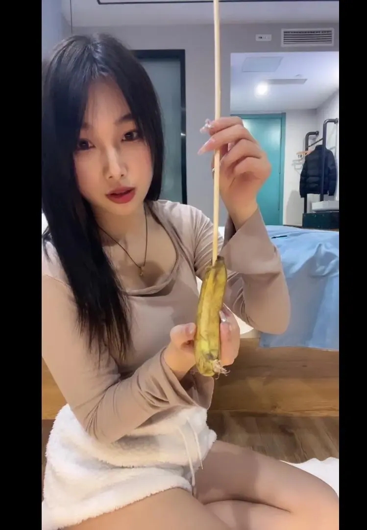 表白被女神狂抽-2