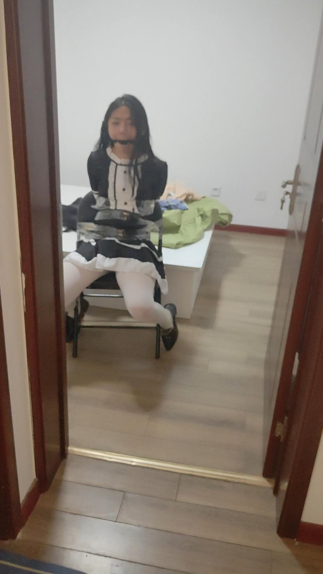 胶带捆绑放置-4