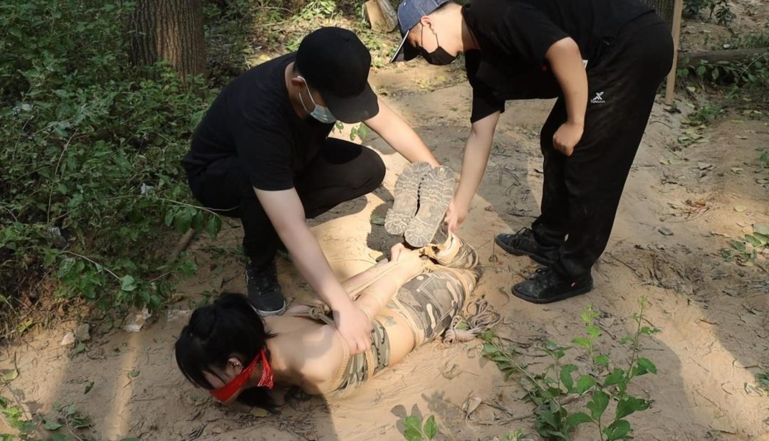 丛林里的遭遇(上)-3 丛林里的遭遇(上)-3