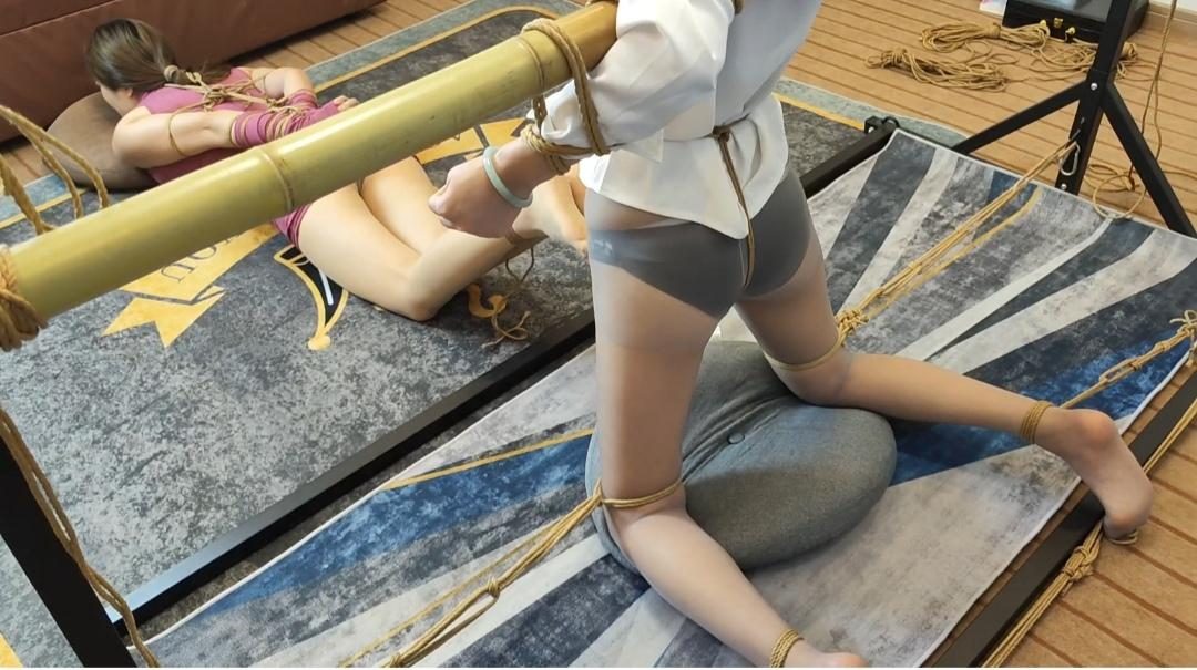 定拍佳佳和晓倩-7