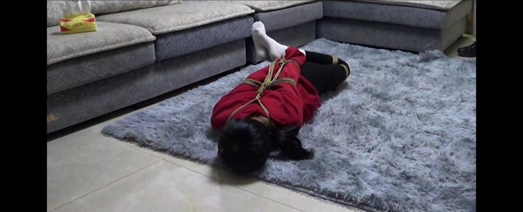 红豆妹妹化身微商卖假货被惩罚-5