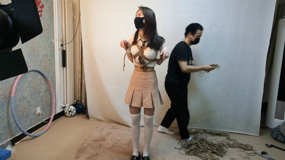 艾琳 A4小腰的悬吊-5