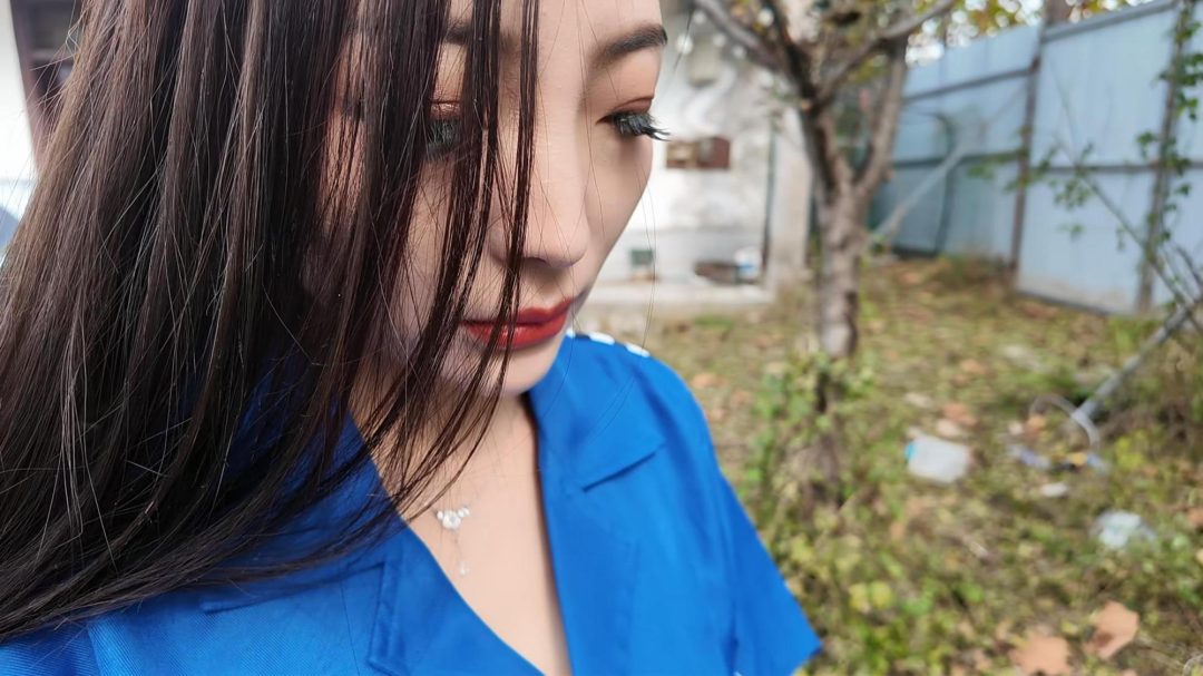 审问女犯李佳佳-8