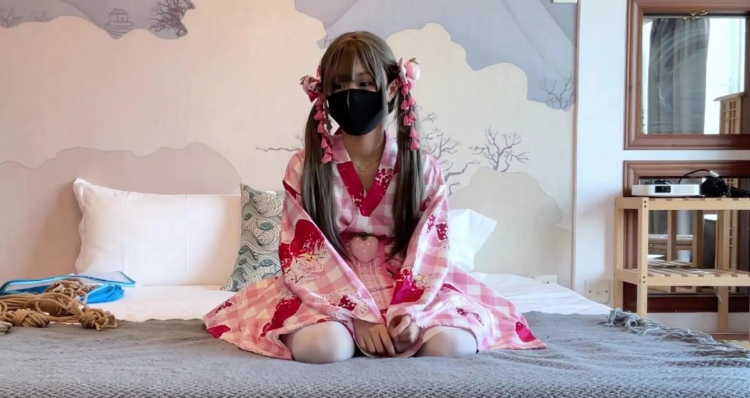和服白丝少女的放置体验-4
