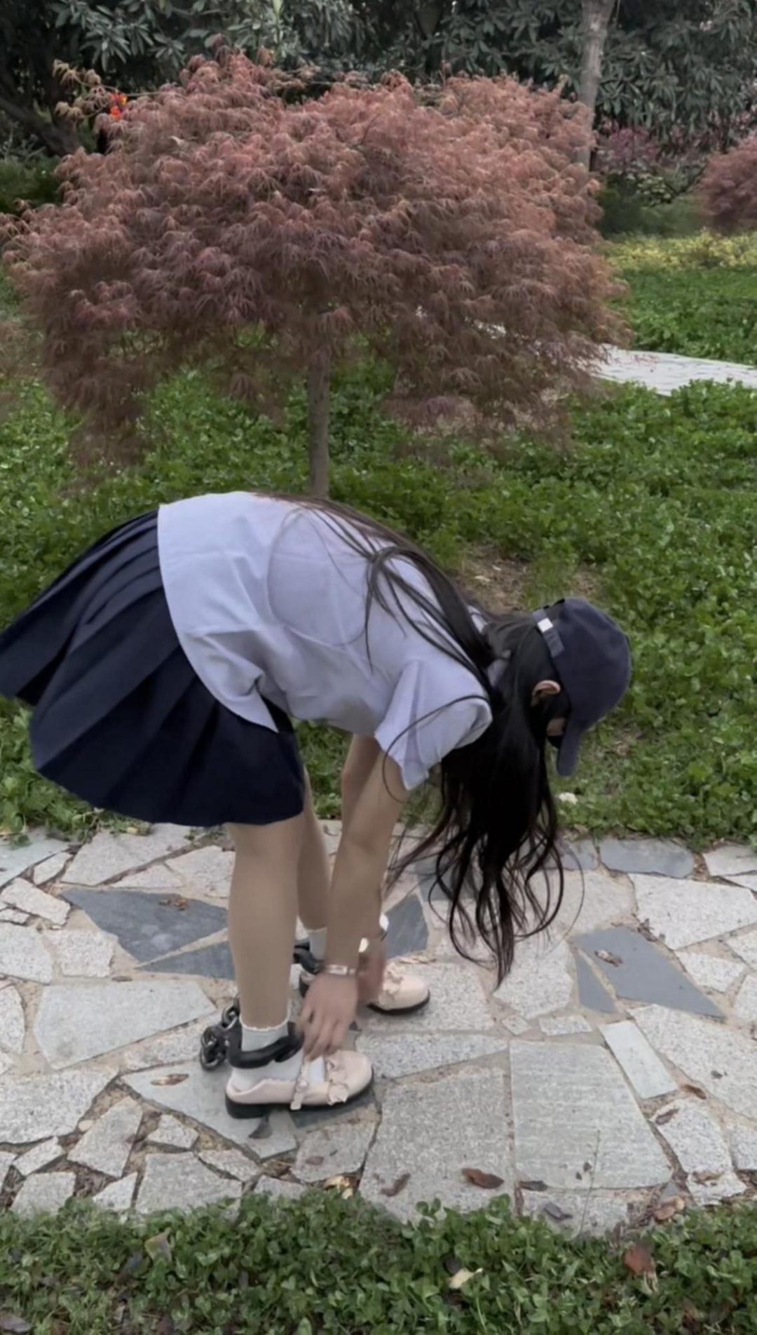 钉死镣的JK袜里丝女孩-6