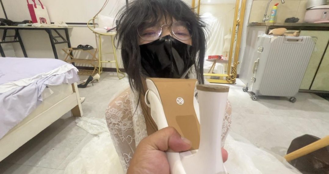 桃花下班回家惨遭保安入室捆绑调教-6 桃花下班回家惨遭保安入室捆绑调教-6