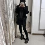 厚黑袜JK妹5斤脚镣体验，初戴脚镣不适应