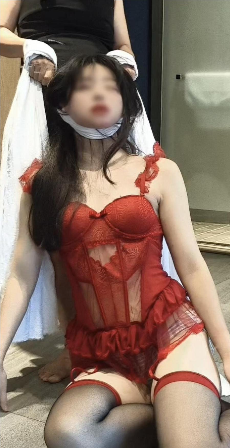 喵酱姐火辣身材，束腰 内衣 吊带 黑丝-2