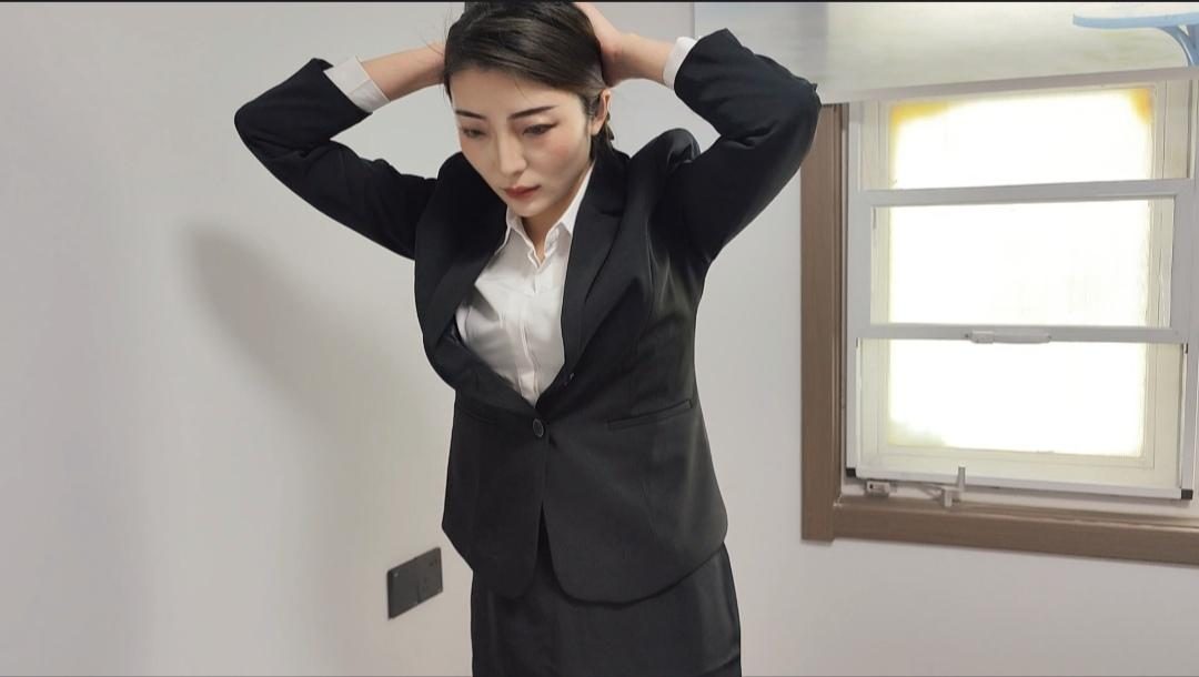 女贪污犯的下场上-10