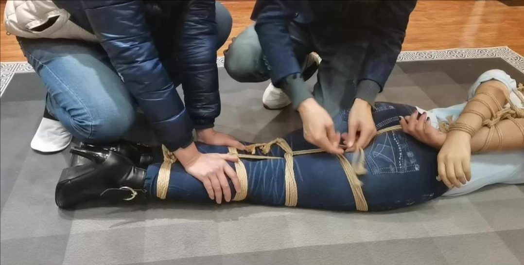 讨债不成反被绑-5 讨债不成反被绑-5