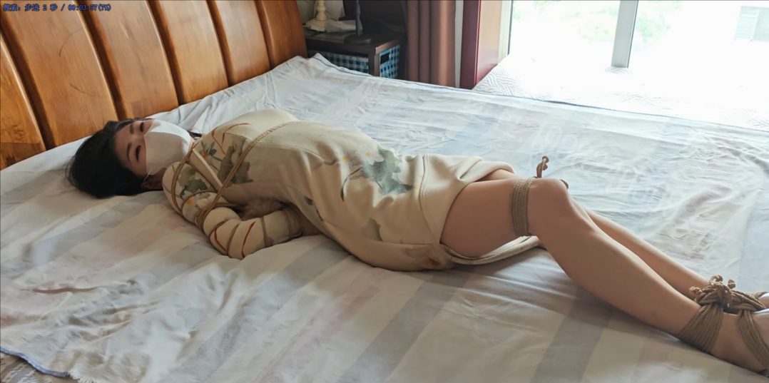 思思旗袍窗台驷马放置 绑脚+脚趾-5