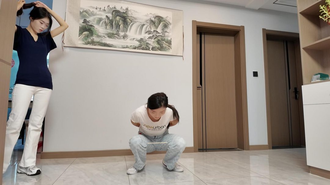 体罚比赛之佳佳与小夏上-1
