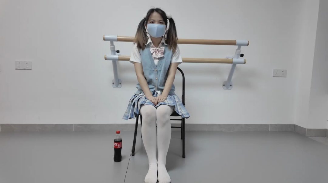 jk白丝大学生电击调教(定拍)-1 jk白丝大学生电击调教(定拍)-1