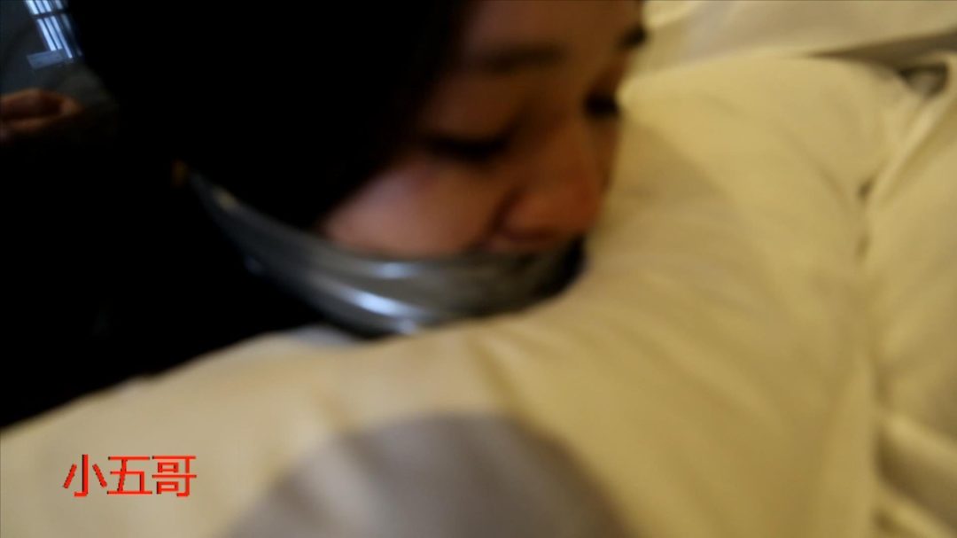 小妹的捆绑第一部（原味黑丝塞嘴）-4