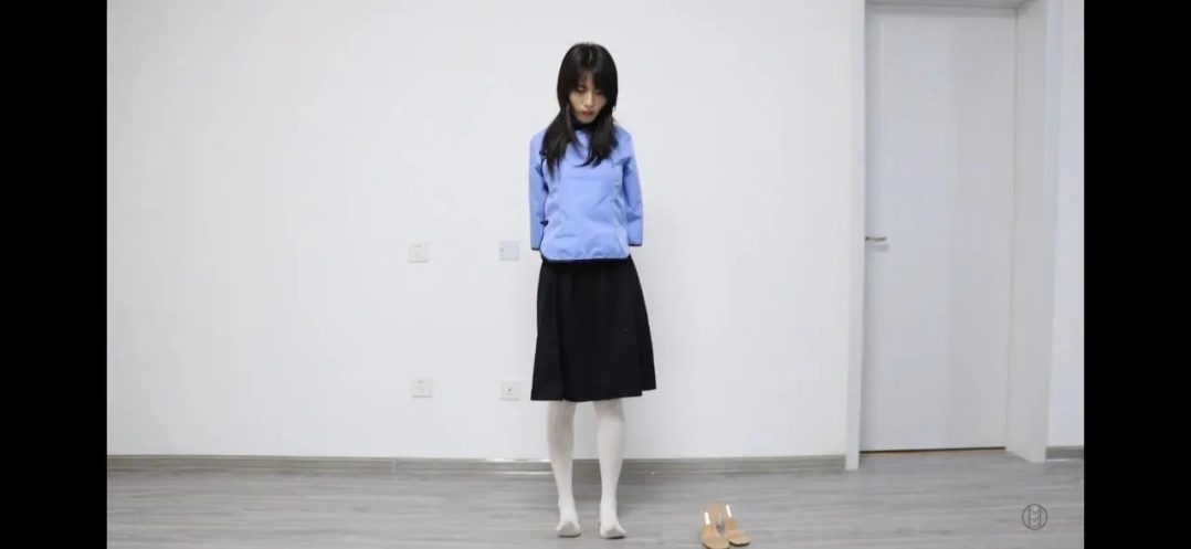 封嘴劫6(南羽被透明胶带封嘴,白丝、肉丝,情节反转)-8 封嘴劫6(南羽被透明胶带封嘴,白丝、肉丝,情节反转)-8