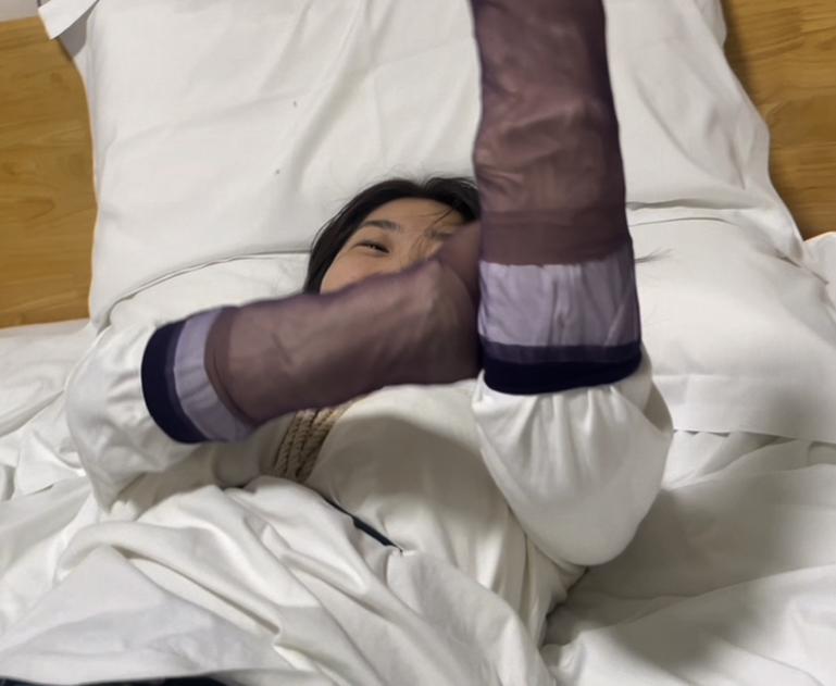 上司与下属的姐妹丝袜捆绑游戏-5 上司与下属的姐妹丝袜捆绑游戏-5