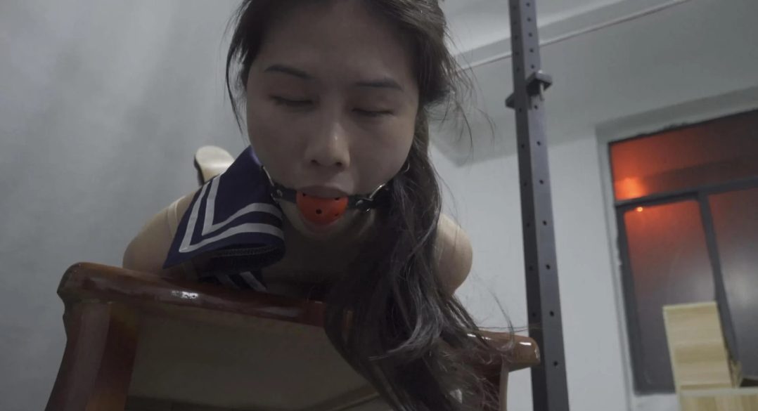 丽丽首次体验驷马-1