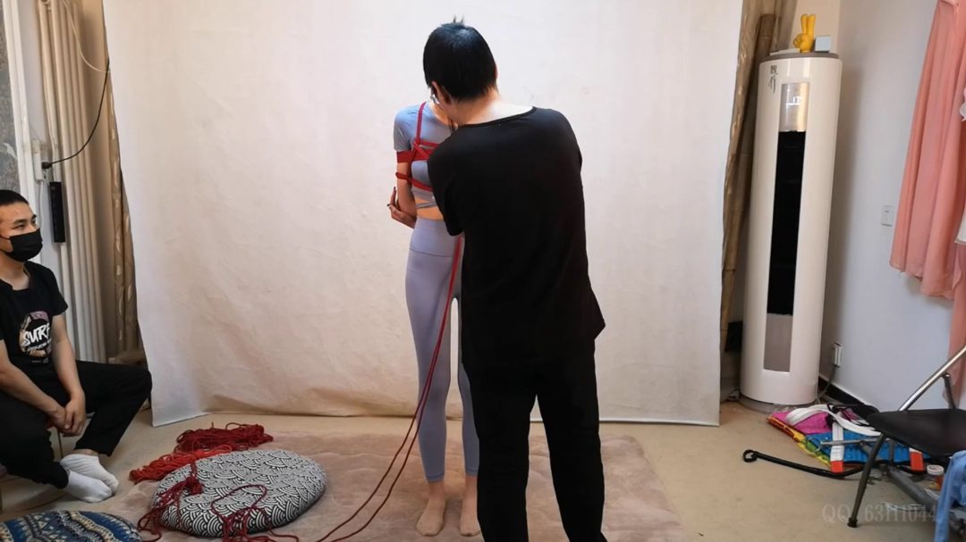 苏樱 瑜伽服训练 尝试吊绑-5