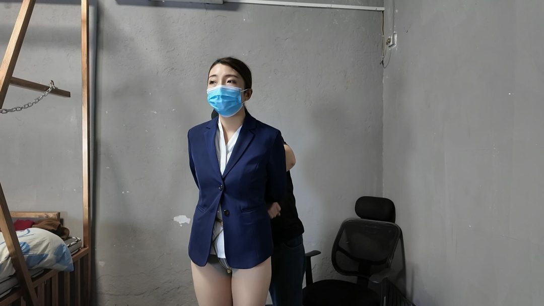 捆绑女白领-1