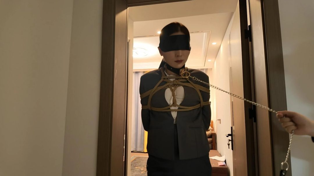 客户体验系列之四上集 日式紧缚 胶带捆绑 胶带缠绕嘟嘴-3