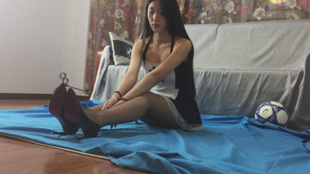 新的模特第一次见面，让我整哭了，我错了！身材很好，得重用！-2
