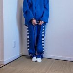 kiki囚服白袜镣铐绝望行走被管教用脚揉拧
