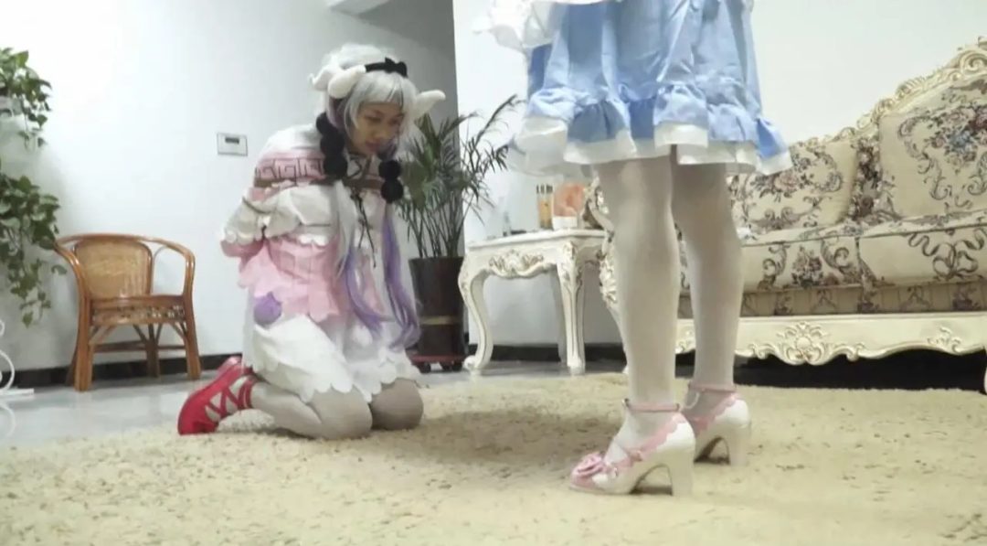 [被子的囚禁 - 下] 女女、美腿、白丝、女仆装、堵嘴、调教、被子全包、Cosplay-8