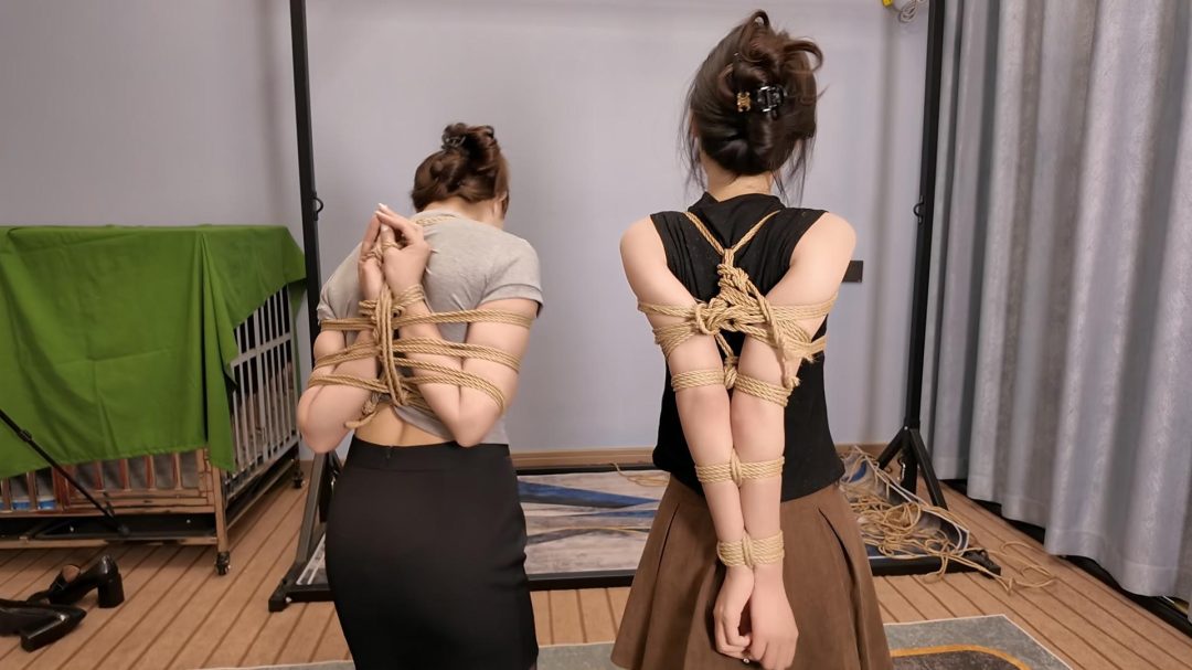 紧缚小夏与佳佳 后手观音 直臂 鞭打 跪 调-3