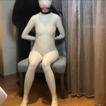 ZENTAI全包少女全身全身捆绑