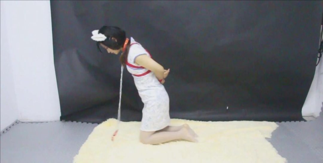 白白尖尖耳朵、白丝美腿……魅狐蒙难记……(秀秀出演）-1