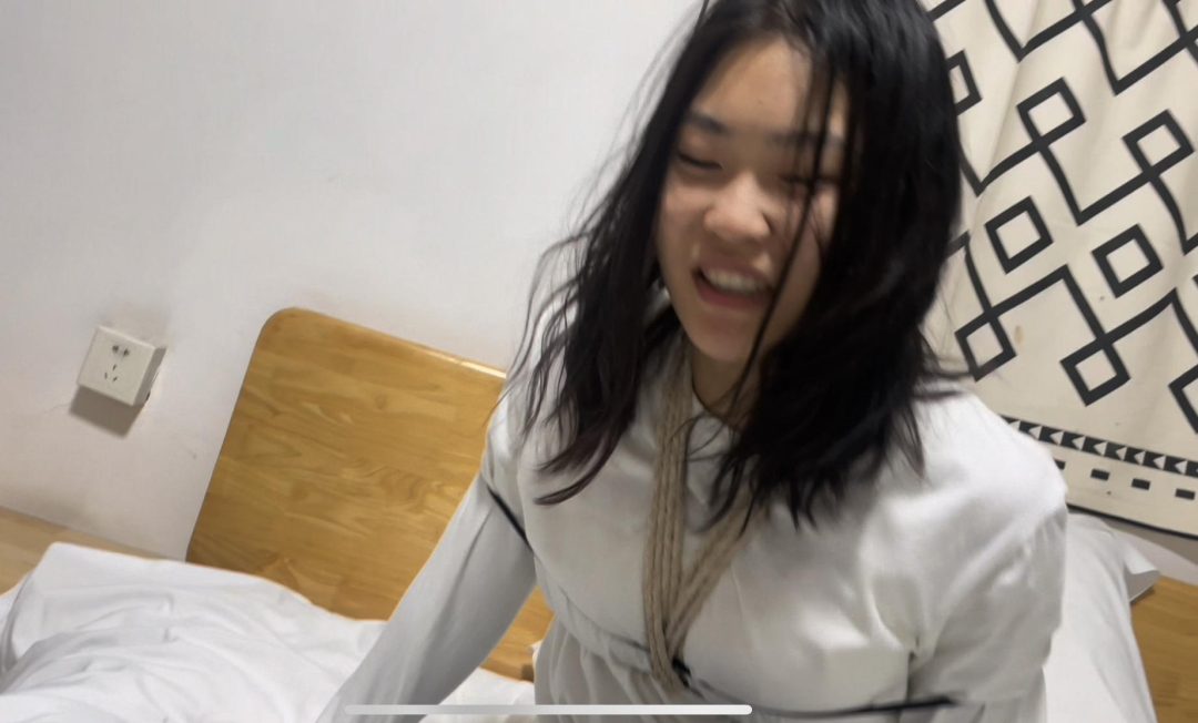上司与下属的姐妹丝袜捆绑游戏-4 上司与下属的姐妹丝袜捆绑游戏-4