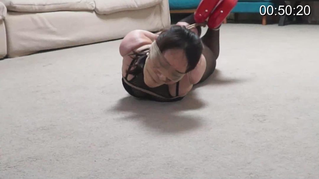 逍遥订制 殷娜被丝袜束缚的美女-5