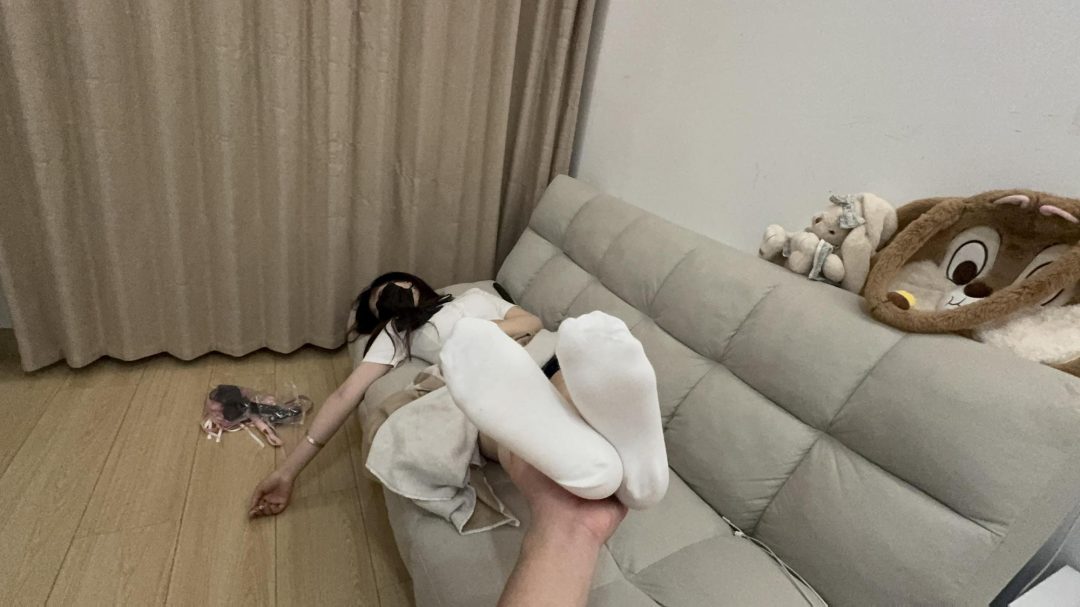独居的JK妹妹-4