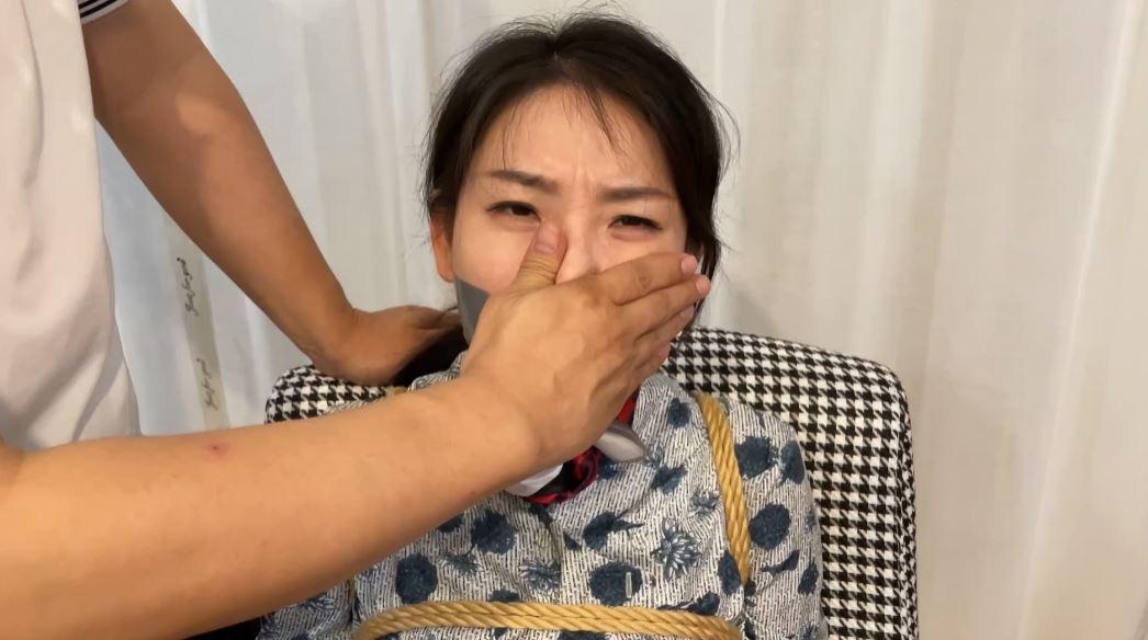 惨遭捂嘴折磨的柳洋-5