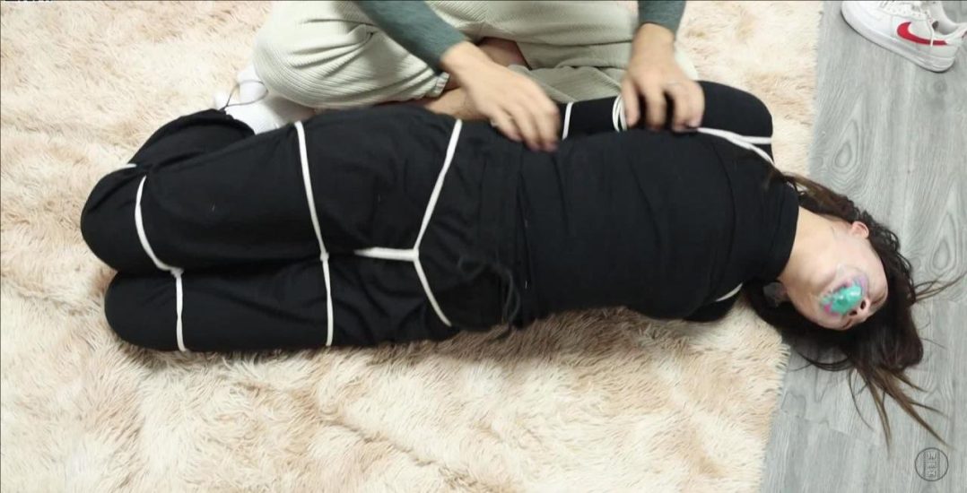 失手的女贼-6