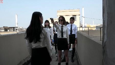 山村工作室 末路狂花-3