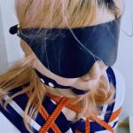 学妹Riona TJ初体验，露脐JK白丝， 呻吟不断，欲罢不能，最后喂食