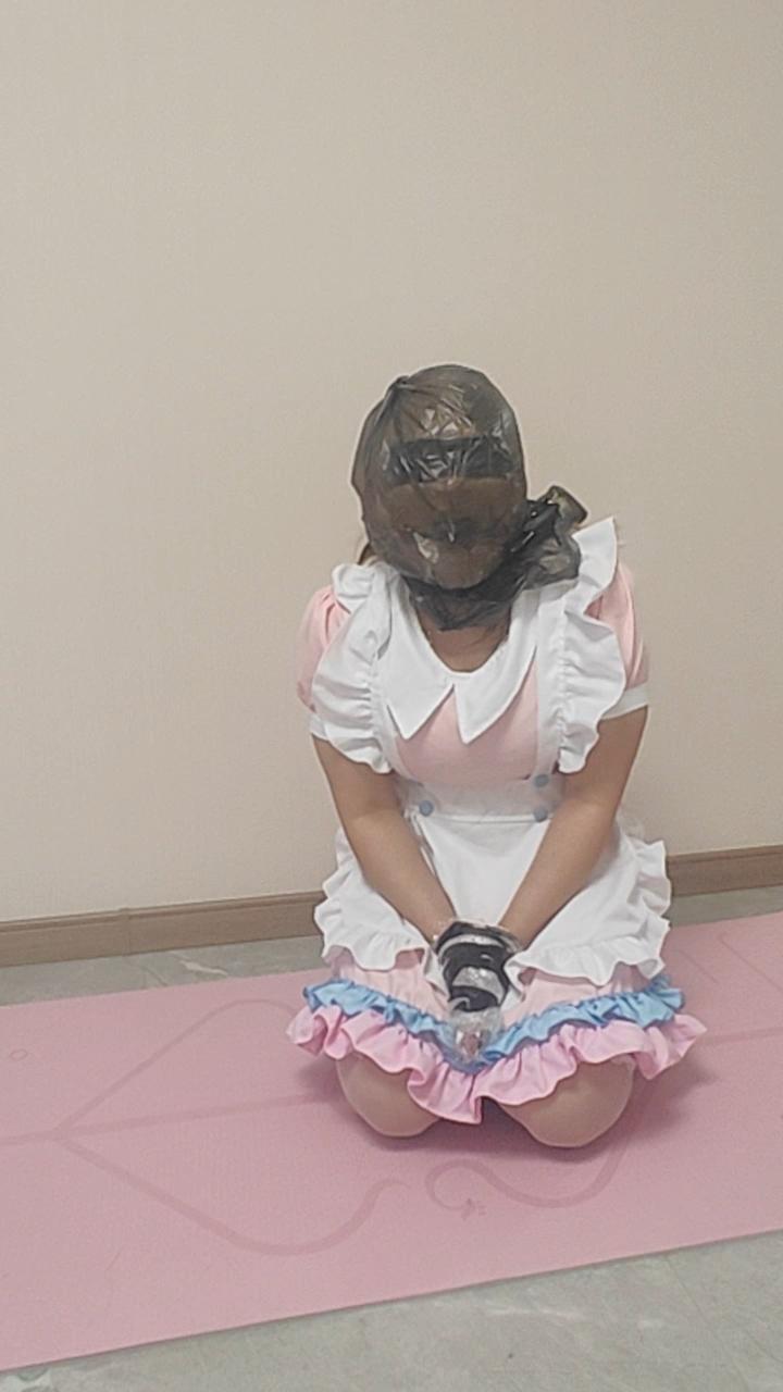 小公主保鲜膜调教的崩溃大哭-3