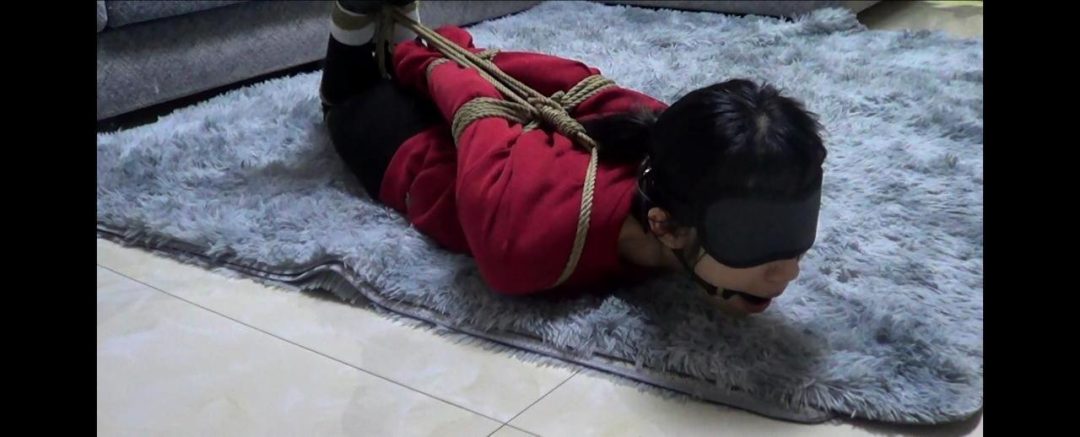 红豆妹妹化身微商卖假货被惩罚-3