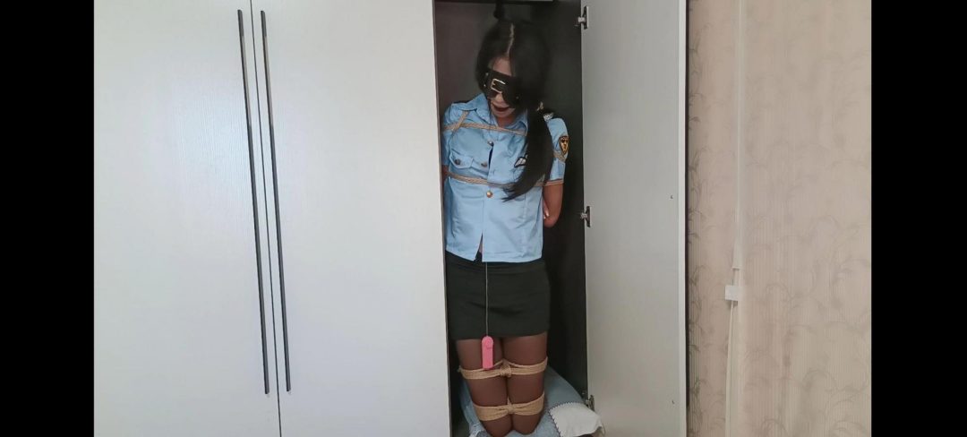 被捕获的女搜查官-3