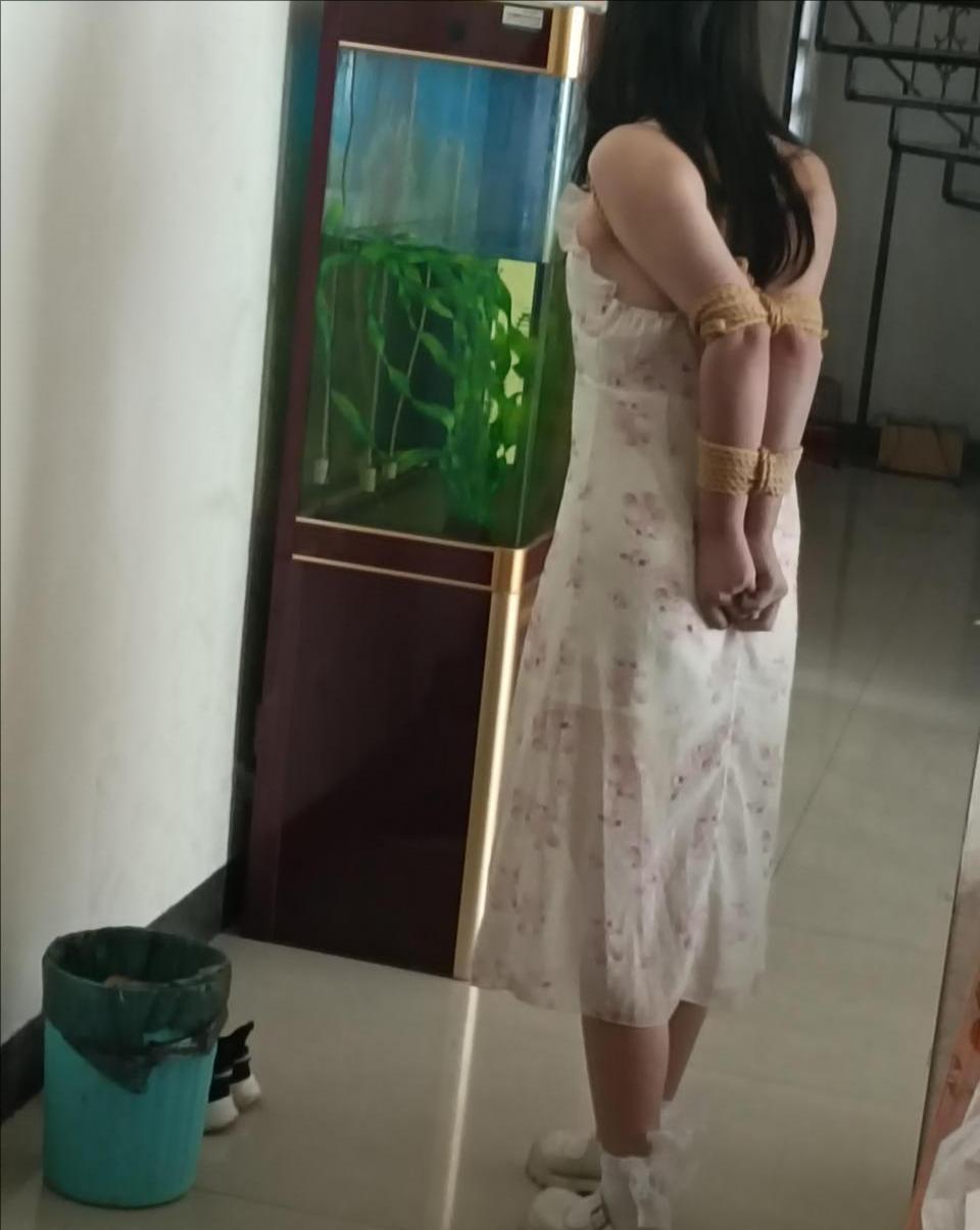 舞蹈生女孩捆绑初体验-5