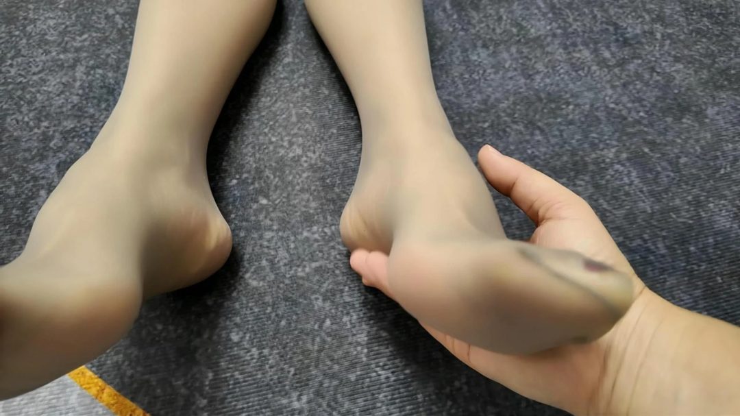 佳佳家中遭劫-7