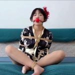强制捆绑