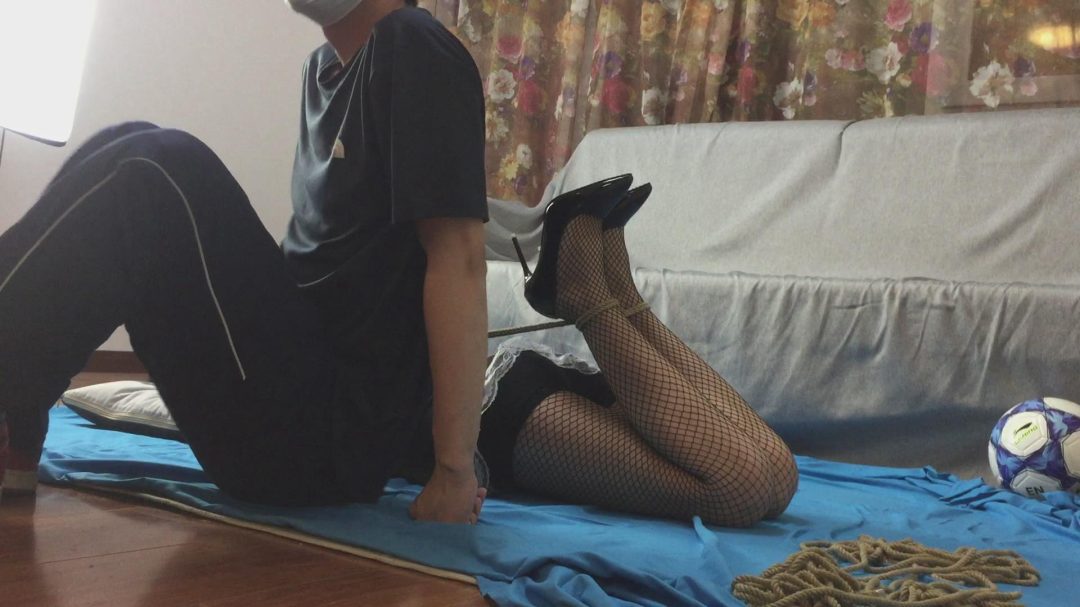 新的模特第一次见面，让我整哭了，我错了！身材很好，得重用！-6