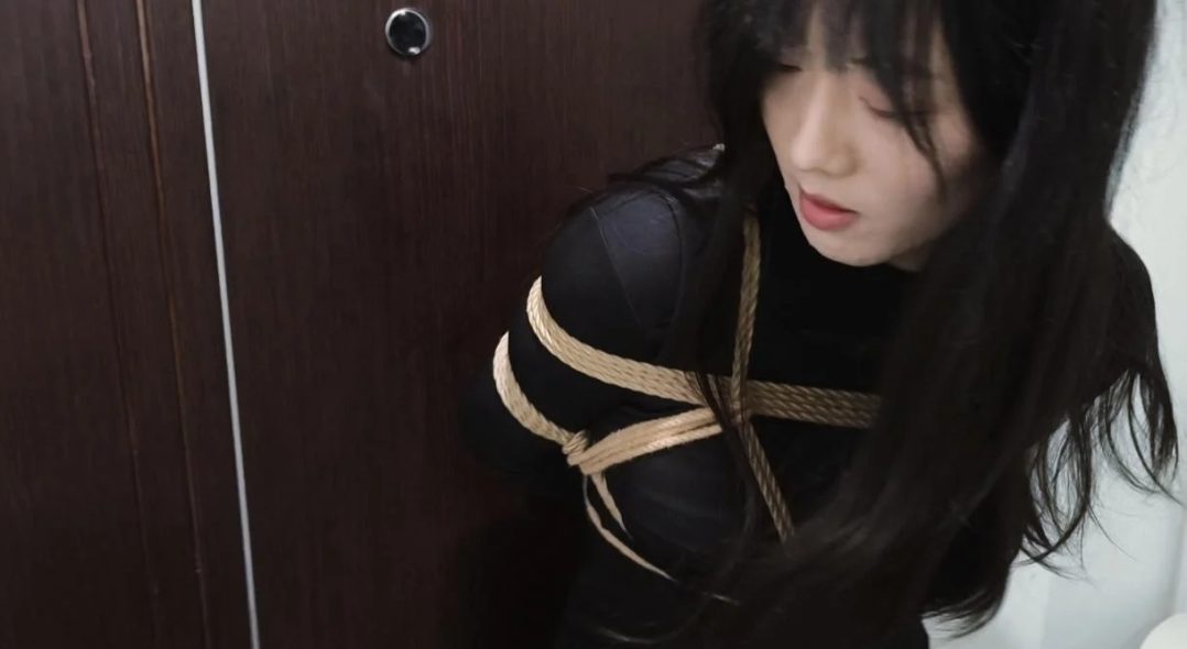 《奇遇》楚楚可怜的眼神让人忍不住怜爱~长的很好看 172大长腿 声音好听 可御可甜 演技很好-2