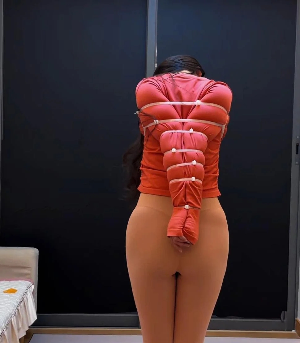 瑜伽服与扎带超紧欧式直臂结合之痛苦难耐直接麻痹双手多一分都坚持不住啦啦。。-3