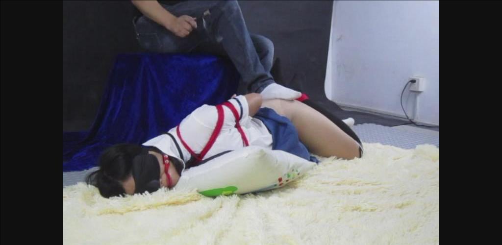 驷马鞭阴、惨叫、TK、弄哭了……(南南)1调教中-5