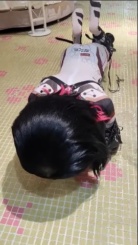 绝赞艾莲乔K9爬行调教-3