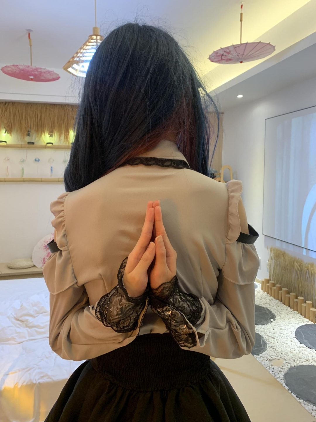 后手观音荡秋千-2